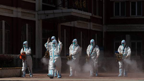 【為&ldquo;寧&rdquo;守護】讓考生放心 高考考場內(nèi)外消殺全覆蓋